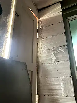 Larry-n-clouds online show from November 21, 2025, 3:00 pm