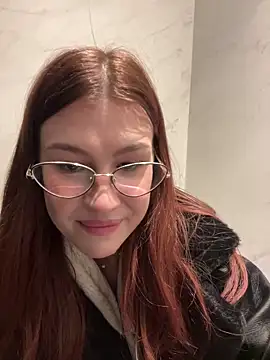 Snapshot of RinaCat chatting on December 31, 2024, 8:26 am RinaCat online show from December 31, 2024, 8:26 am