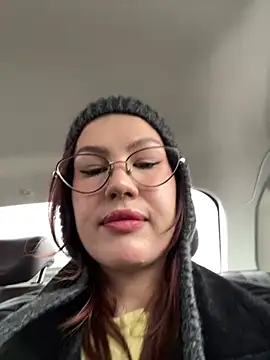 Snapshot of RinaCat chatting on January 12, 2025, 5:13 am RinaCat online show from January 12, 2025, 5:13 am