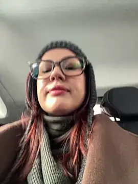 Snapshot of RinaCat chatting on February 4, 2025, 5:31 am RinaCat online show from February 4, 2025, 5:31 am