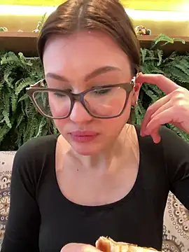 Snapshot of RinaCat chatting on March 1, 2025, 8:23 am RinaCat online show from March 1, 2025, 8:23 am