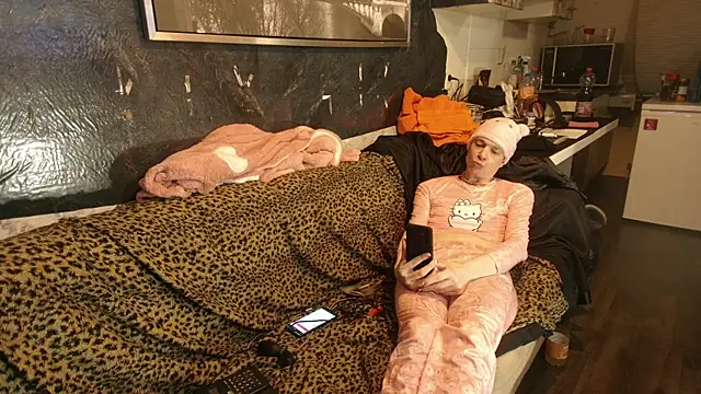 Sletjerayxh online show from January 9, 2026, 6:42 pm