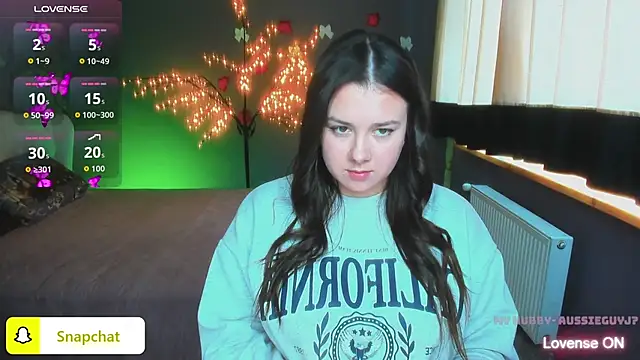 AnettaMilder online show from March 22, 2026, 1:03 pm