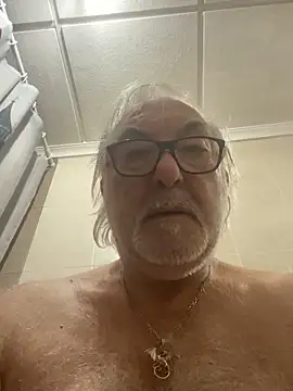 EroticVenetian online show from November 13, 2025, 6:23 am