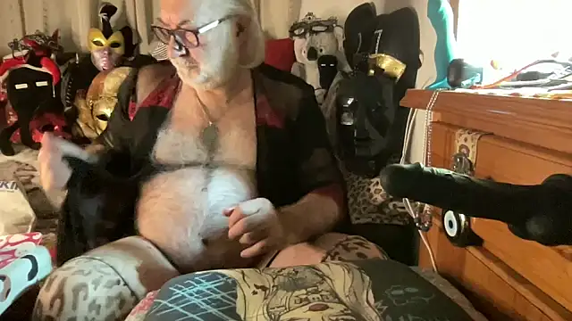 EroticVenetian online show from March 23, 2026, 6:50 am