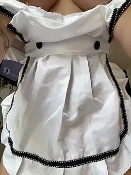 montmariana online show from April 17, 2026, 5:05 pm