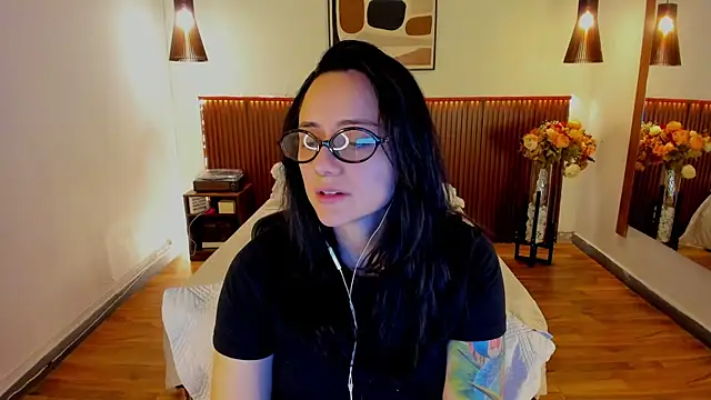 KatherineBond online show from July 29, 2026, 4:27 pm