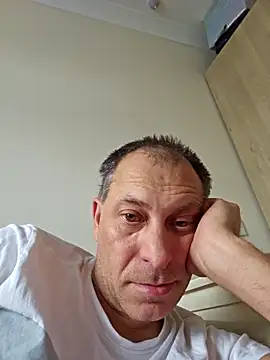 Snapshot of meateater1 chatting on November 23, 2025, 12:49 pm meateater1 online show from November 23, 2025, 12:49 pm