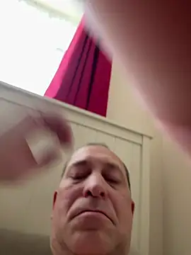 Snapshot of meateater1 chatting on May 13, 2026, 8:44 am meateater1 online show from May 13, 2026, 8:44 am