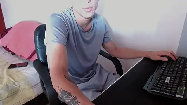 deividcloud36 online show from March 21, 2025, 6:51 pm