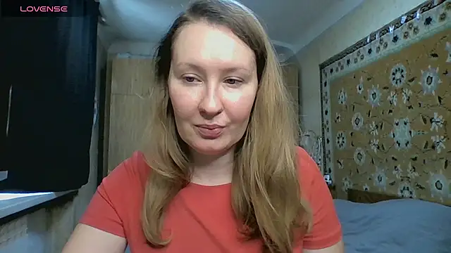 AnnaXLovers online show from March 18, 2026, 8:17 am