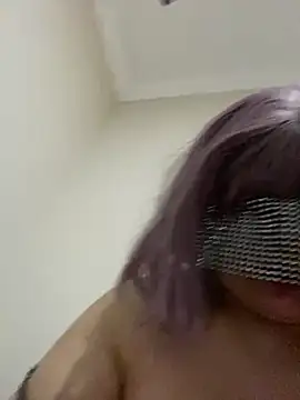 matmazel7777 online show from February 18, 2025, 3:42 am