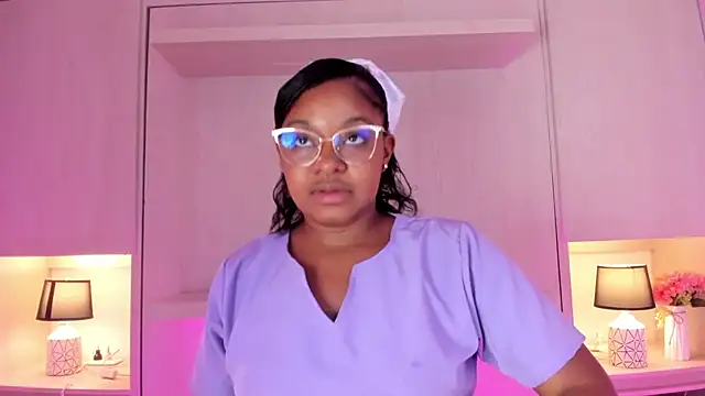 tamaraa smiith online show from November 29, 2025, 7:39 pm