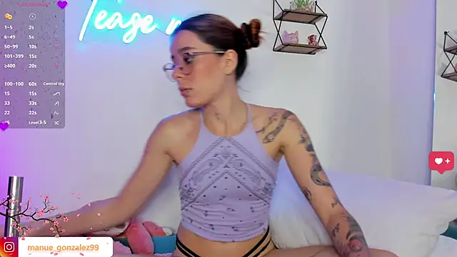 Snapshot of Manuela_monroe chatting on January 12, 2025, 2:30 pm Manuela monroe online show from January 12, 2025, 2:30 pm