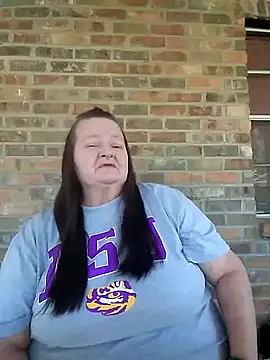 Bayou Woman68 online show from October 31, 2025, 7:26 pm