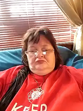 Snapshot of Bayou_Woman68 chatting on February 21, 2026, 2:18 pm Bayou Woman68 online show from February 21, 2026, 2:18 pm