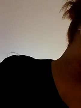 Adelehottman online show from January 7, 2026, 7:49 pm