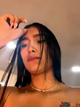 Snapshot of Milena-1 chatting on November 16, 2025, 10:32 am Milena-1 online show from November 16, 2025, 10:32 am