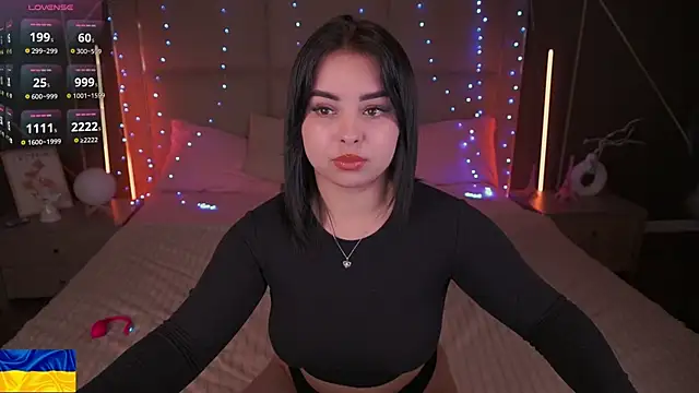 Snapshot of SusieWood chatting on March 25, 2026, 9:10 pm SusieWood online show from March 25, 2026, 9:10 pm