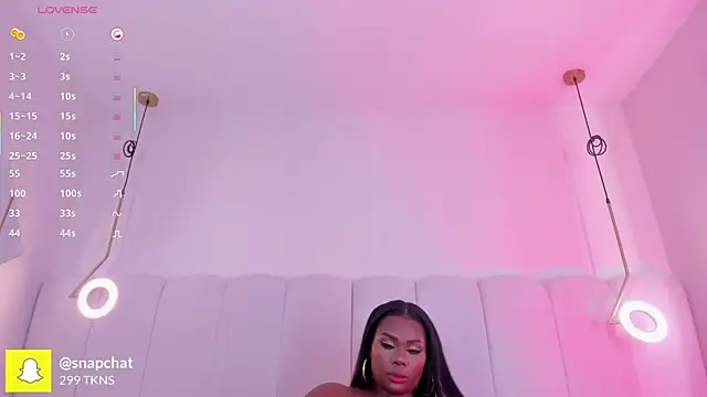 Snapshot of _huge_boobs_ebony chatting on October 6, 2025, 7:00 pm huge boobs ebony online show from October 6, 2025, 7:00 pm