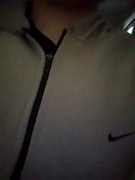  Miaaleon online show from February 5, 2026, 10:09 am