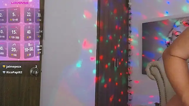 Isabelhot1 online show from November 2, 2025, 7:49 pm