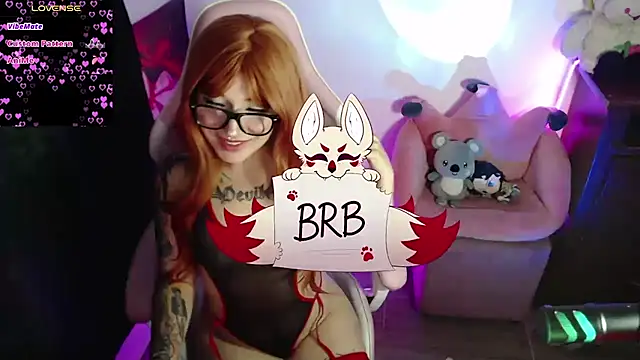 GamerCarrie online show from December 29, 2024, 8:11 am