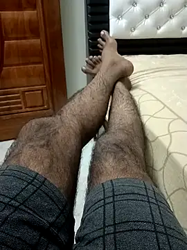 Snapshot of You_are__mine_ chatting on February 3, 2025, 7:40 am You are mine online show from February 3, 2025, 7:40 am