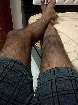 Snapshot of You_are__mine_ chatting on February 10, 2025, 2:05 pm You are mine online show from February 10, 2025, 2:05 pm