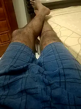 Snapshot of You_are__mine_ chatting on February 18, 2025, 6:48 am You are mine online show from February 18, 2025, 6:48 am