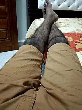 Snapshot of You_are__mine_ chatting on February 20, 2025, 8:06 am You are mine online show from February 20, 2025, 8:06 am