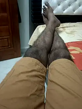 Snapshot of You_are__mine_ chatting on February 21, 2025, 7:34 am You are mine online show from February 21, 2025, 7:34 am