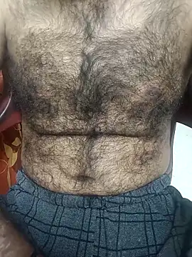 Snapshot of You_are__mine_ chatting on March 19, 2025, 4:34 pm You are mine online show from March 19, 2025, 4:34 pm