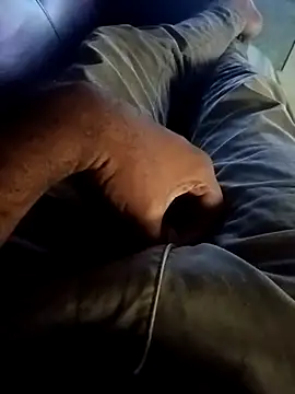 Snapshot of You_are__mine_ chatting on November 11, 2025, 10:59 am You are mine online show from November 11, 2025, 10:59 am