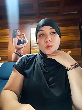 AmbarBurhan online show from March 21, 2026, 4:32 pm