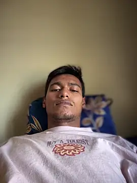 hairydude49 online show from April 27, 2026, 7:28 am