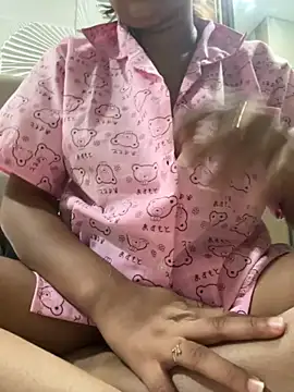 samayra124 online show from December 16, 2025, 1:16 pm