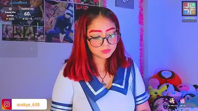 AnngelaSkye online show from December 22, 2025, 2:03 pm