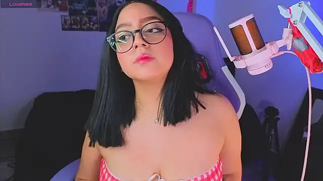 Snapshot of AnngelaSkye chatting on February 21, 2026, 6:14 am AnngelaSkye online show from February 21, 2026, 6:14 am