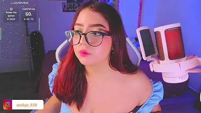 AnngelaSkye online show from April 29, 2026, 9:13 am