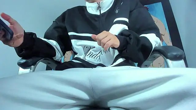 FrannBoy online show from April 11, 2026, 7:56 am