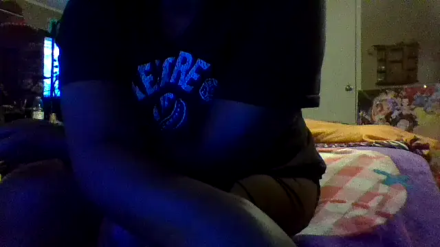 EbonyFetishQueen online show from April 19, 2026, 3:00 pm