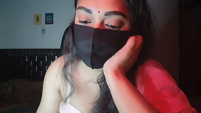 Most-Beautiful-Queen online show from November 9, 2025, 6:39 pm