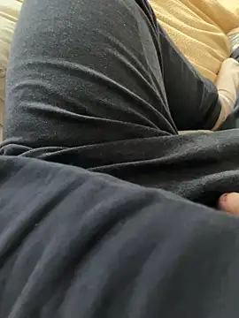 CoupleHot X online show from January 13, 2026, 12:43 pm