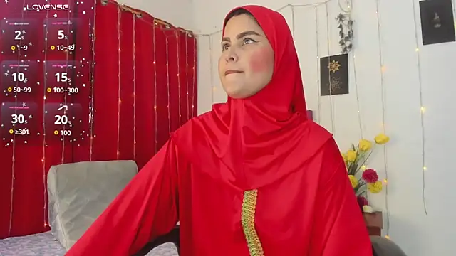 AishaAmin  online show from May 13, 2026, 12:13 pm