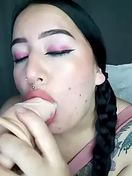 kirara dirty online show from January 28, 2025, 5:32 am