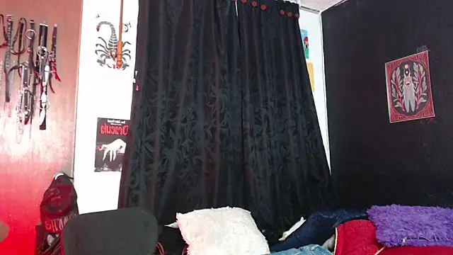 Snapshot of niakat_ chatting on March 11, 2025, 4:32 am niakat  online show from March 11, 2025, 4:32 am