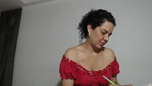 Sharickleon11 online show from February 24, 2026, 11:58 pm