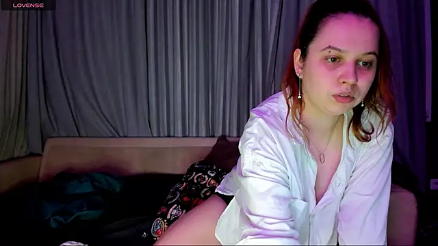 Snapshot of U_Wet_dreamS chatting on December 15, 2024, 4:26 pm U Wet dreamS online show from December 15, 2024, 4:26 pm