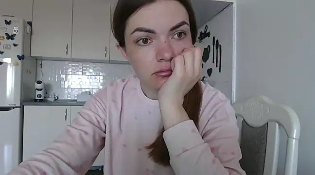  JustmeHere  online show from March 21, 2025, 7:44 am